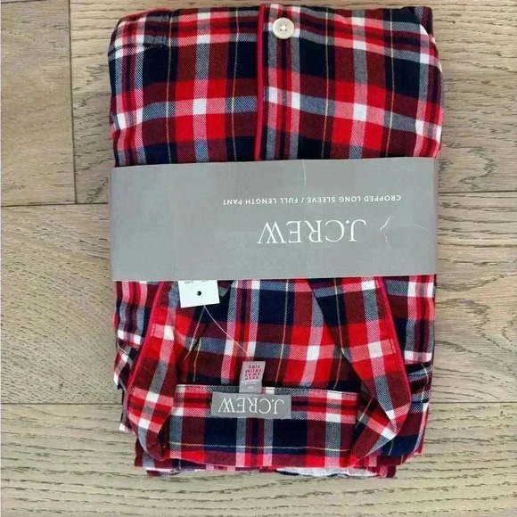 J. Crew Flannel long-sleeve cropped pajama pant set in plaid 2X - Picture 3 of 6